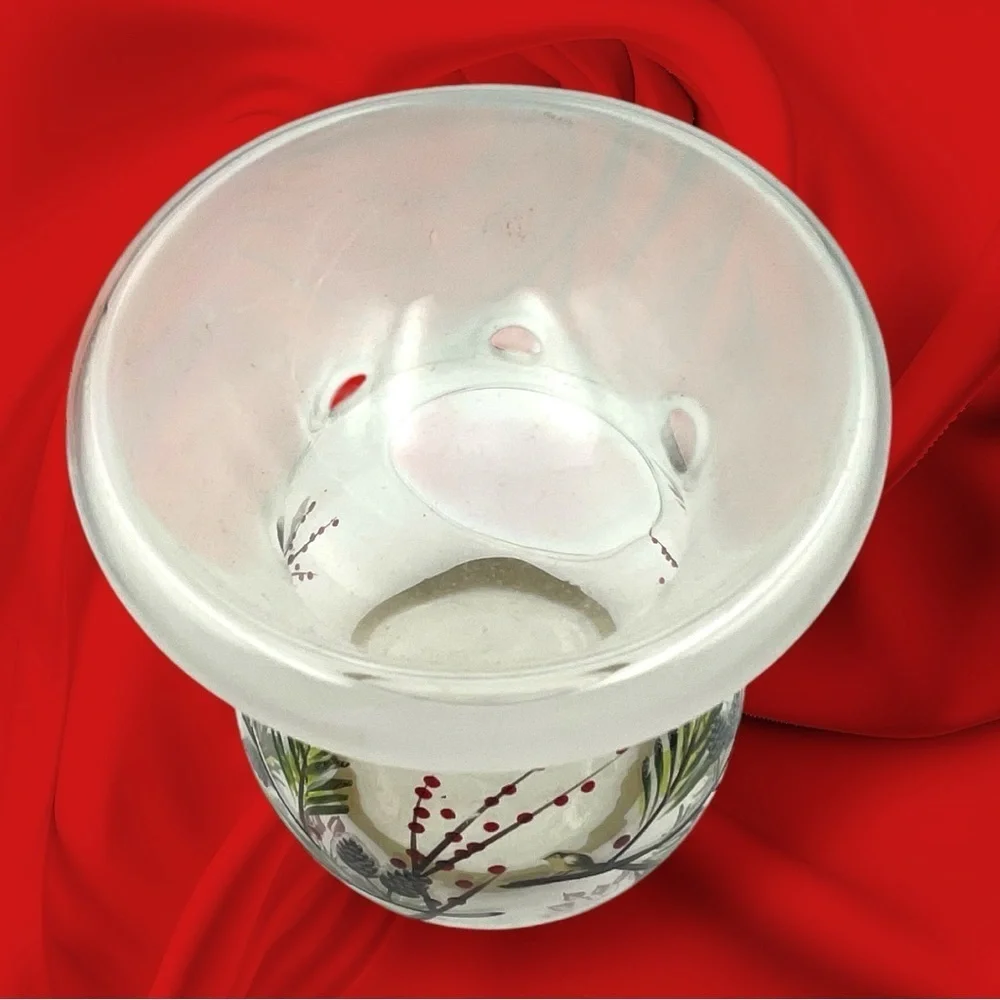 Yankee Candle Frosted Holiday Winter Wax Warmer NWOT